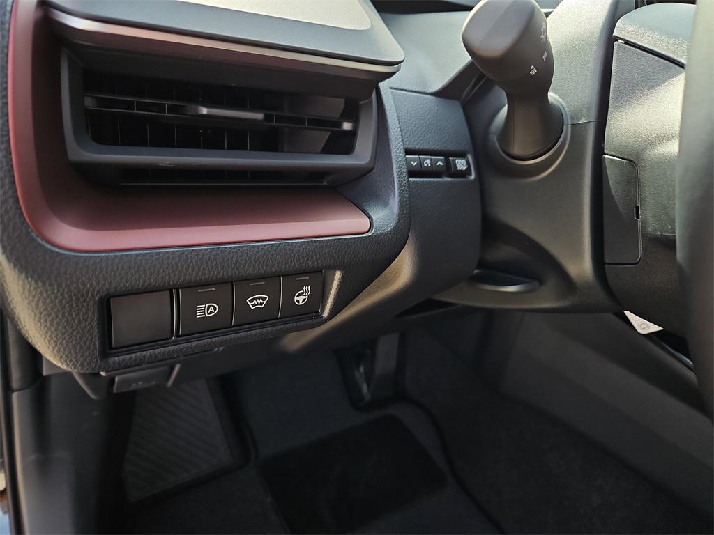 new 2026 Toyota Prius Plug-In Hybrid car, priced at $36,368