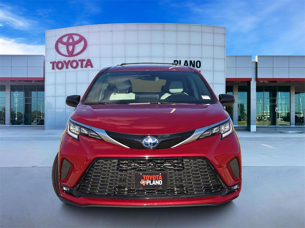 used 2024 Toyota Sienna car, priced at $48,991
