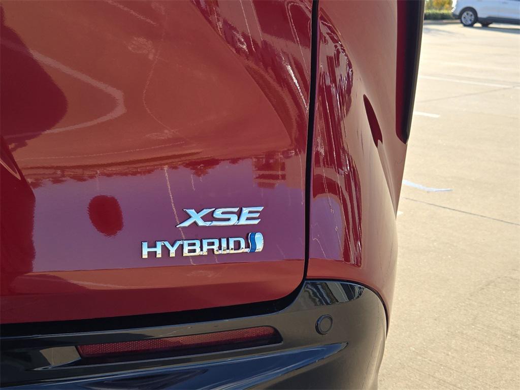 used 2024 Toyota Sienna car, priced at $48,991