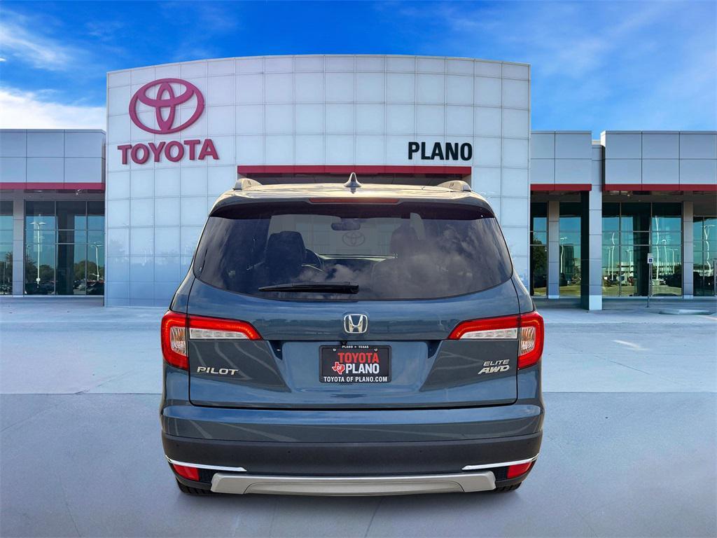 used 2021 Honda Pilot car, priced at $31,405