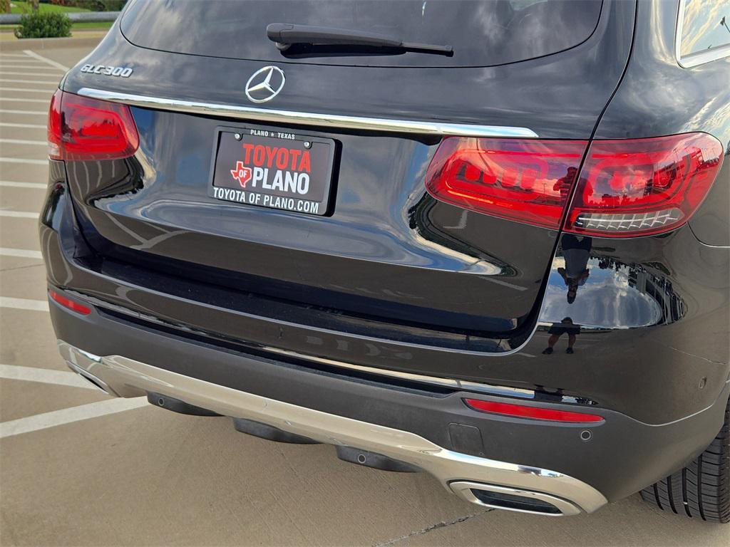 used 2021 Mercedes-Benz GLC 300 car, priced at $21,437