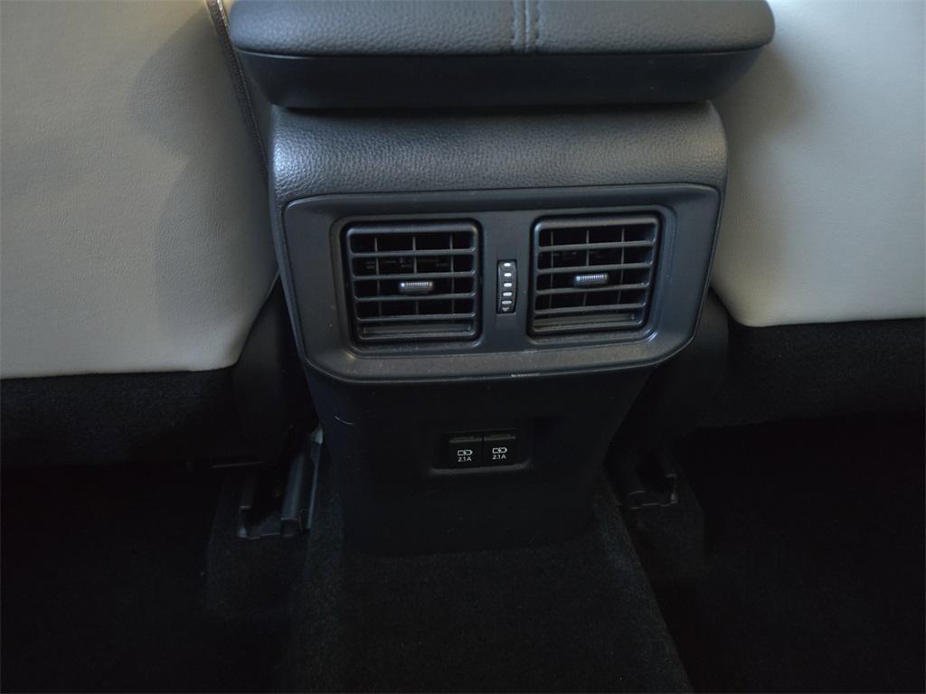 used 2020 Toyota RAV4 car, priced at $23,832