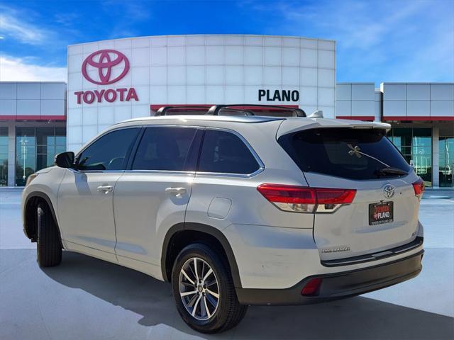 used 2017 Toyota Highlander car, priced at $22,790