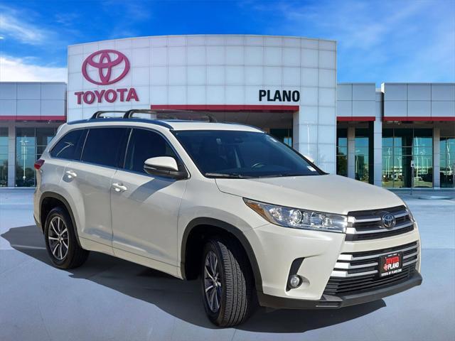 used 2017 Toyota Highlander car, priced at $22,790