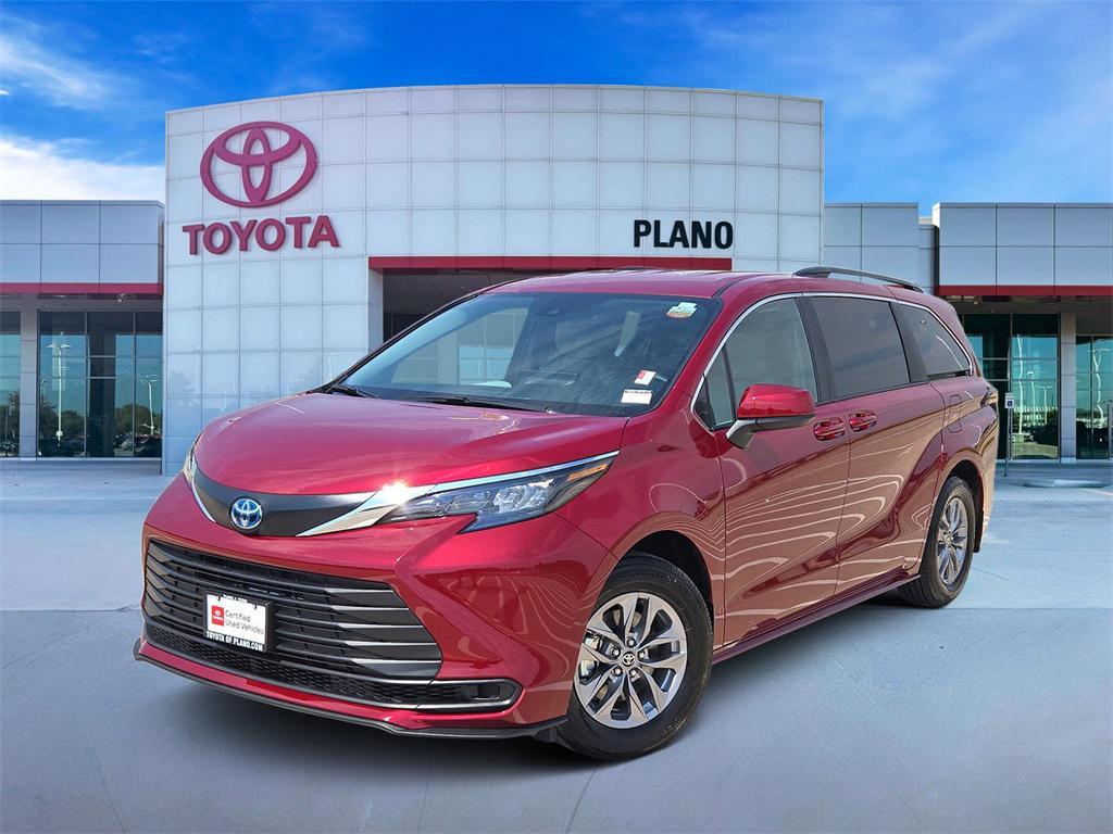 used 2025 Toyota Sienna car, priced at $42,932
