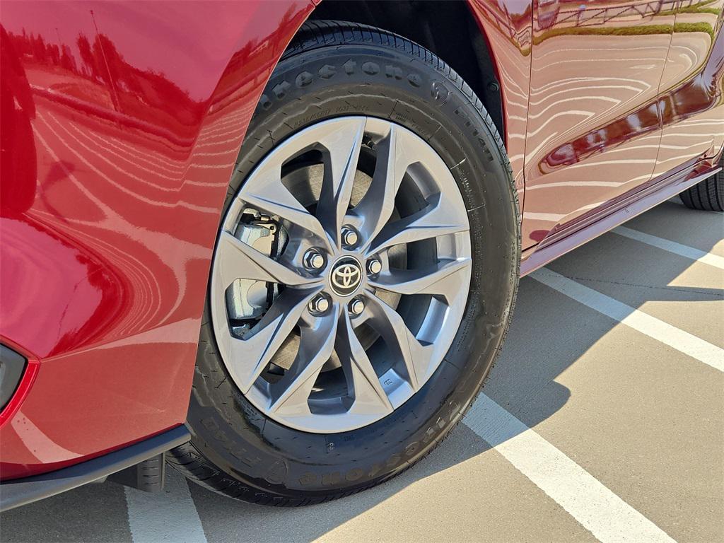 used 2025 Toyota Sienna car, priced at $42,932