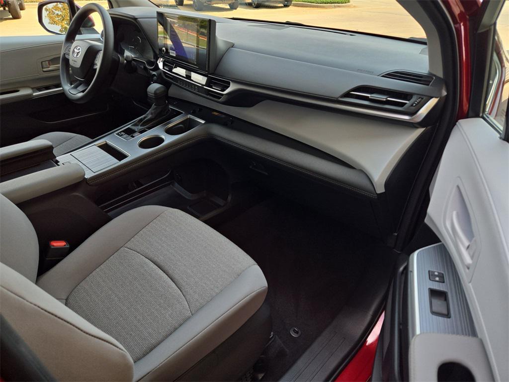 used 2025 Toyota Sienna car, priced at $42,932