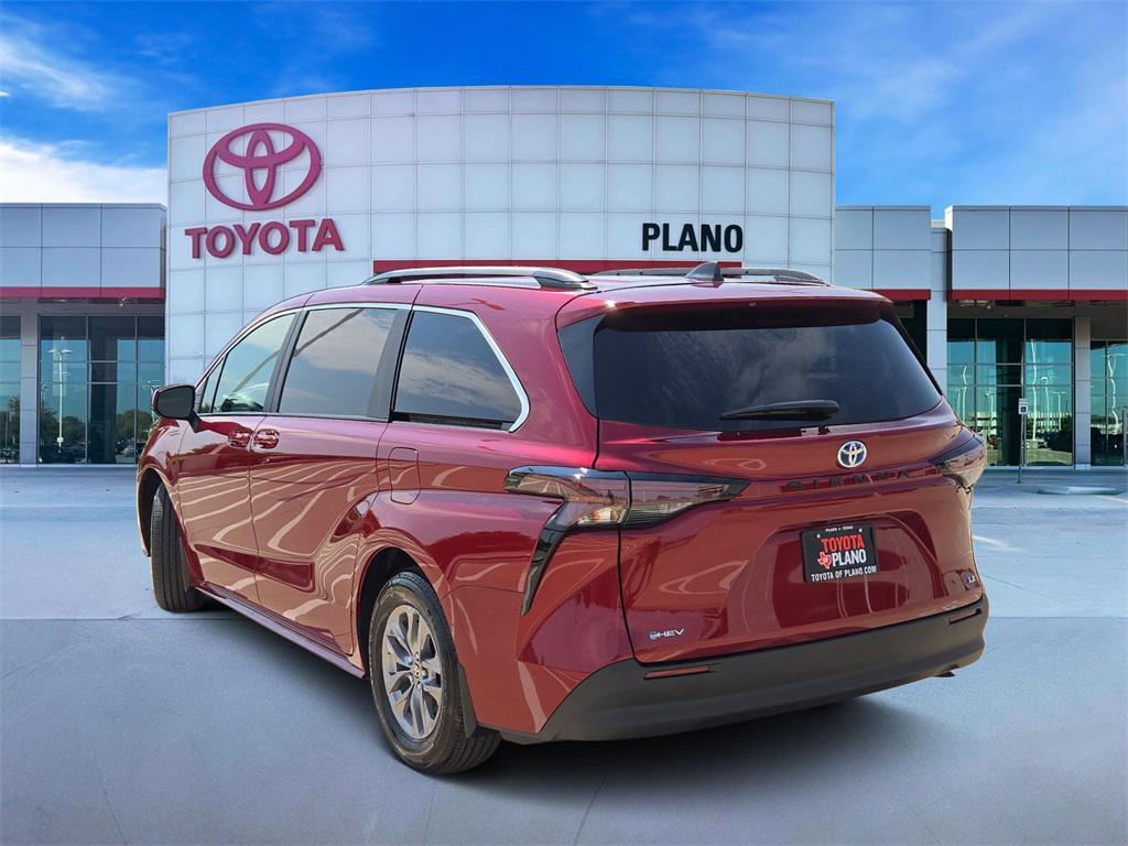 used 2025 Toyota Sienna car, priced at $42,932