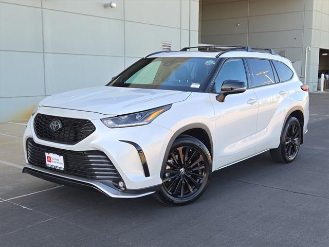 used 2023 Toyota Highlander car, priced at $43,450