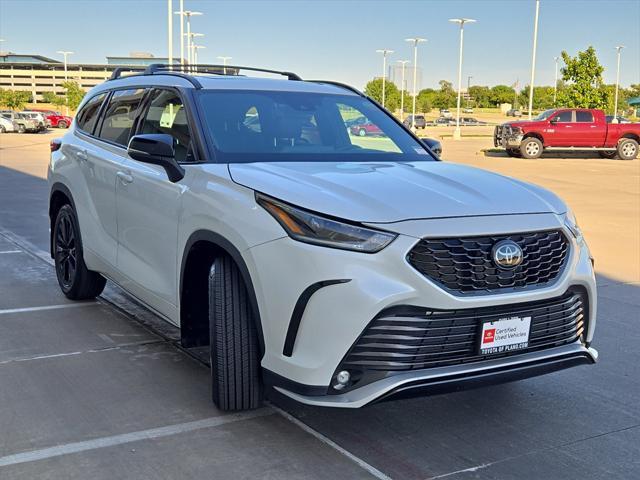 used 2023 Toyota Highlander car, priced at $42,945