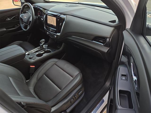used 2023 Chevrolet Traverse car, priced at $38,491