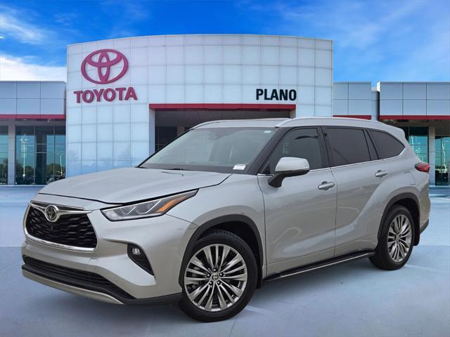 used 2020 Toyota Highlander car, priced at $34,747