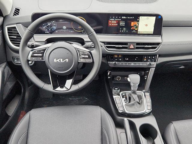 new 2025 Kia Seltos car