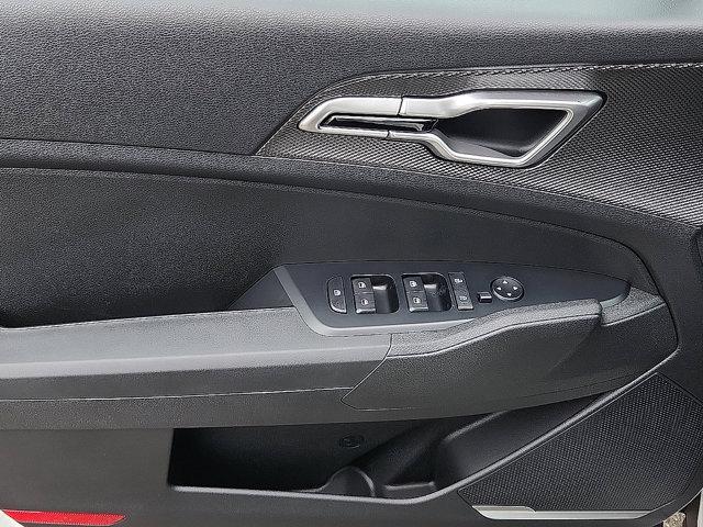 new 2025 Kia Sportage Hybrid car
