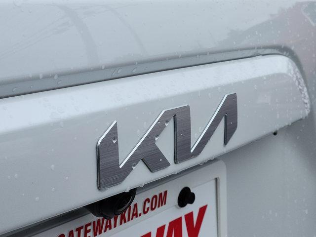 new 2025 Kia Niro car