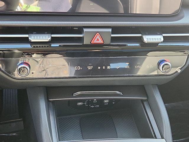 new 2026 Kia Sportage Hybrid car