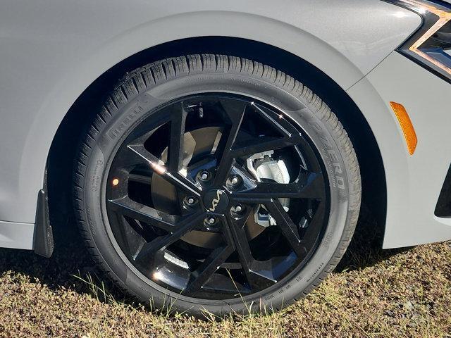 new 2026 Kia K5 car