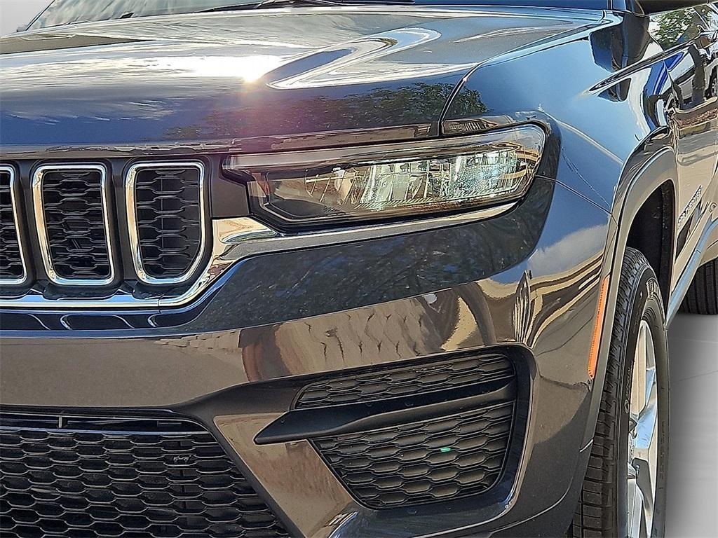 new 2025 Jeep Grand Cherokee car, priced at $41,420