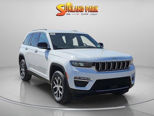 new 2025 Jeep Grand Cherokee car, priced at $43,400
