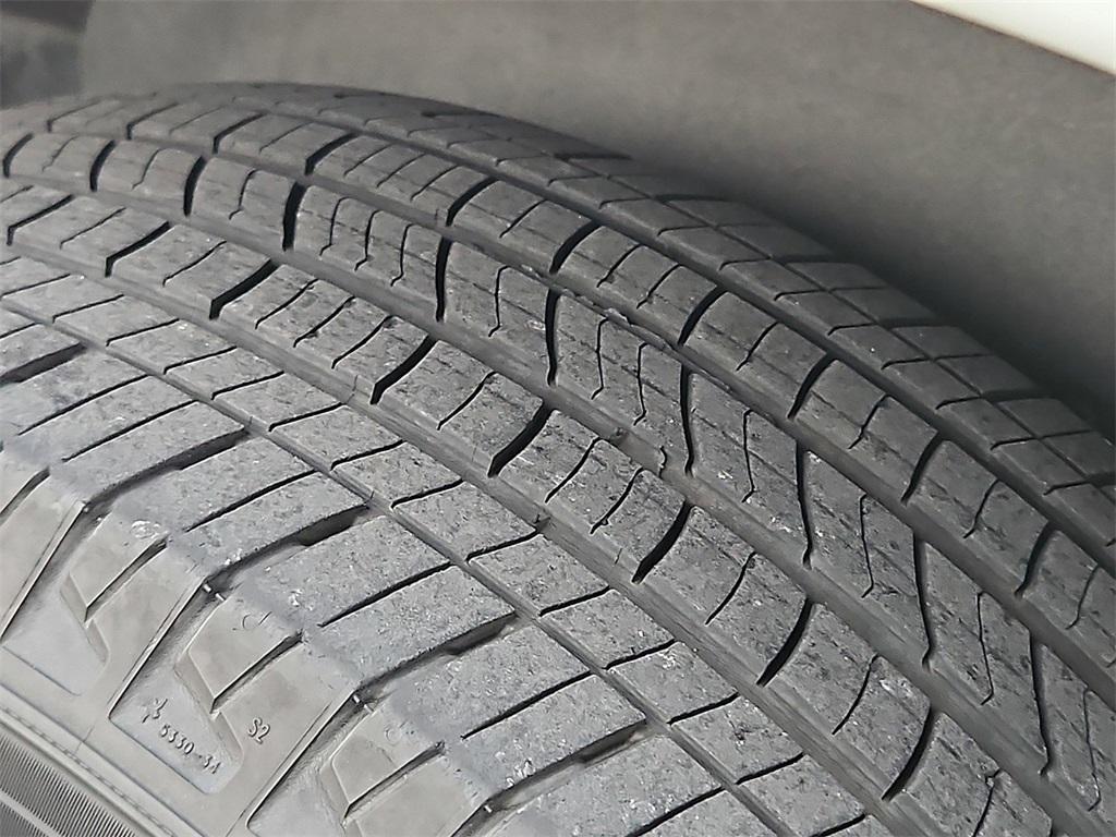 used 2023 Nissan Frontier car, priced at $27,371