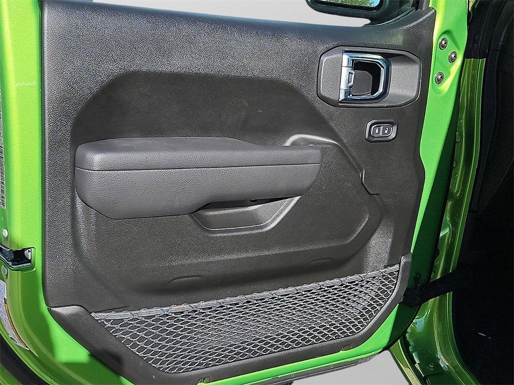 new 2025 Jeep Wrangler car, priced at $36,650