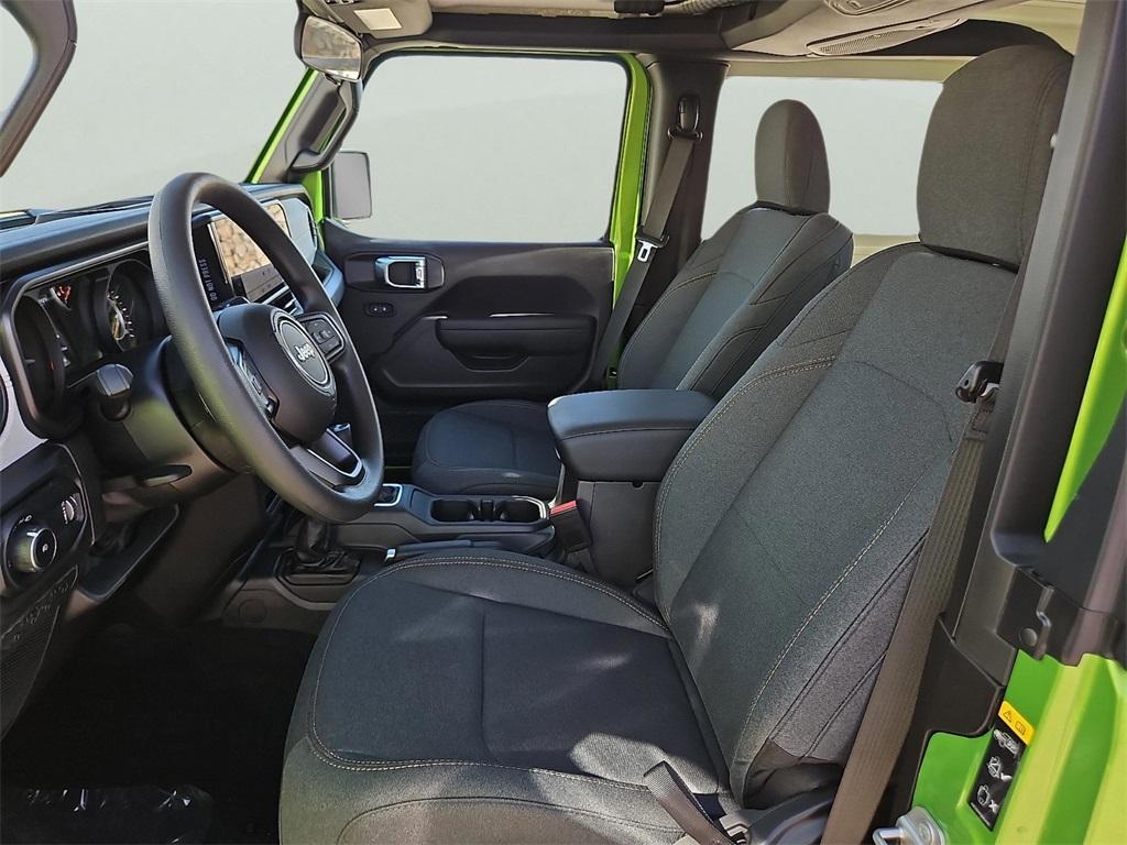 new 2025 Jeep Wrangler car, priced at $36,650
