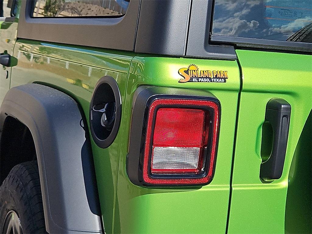 new 2025 Jeep Wrangler car, priced at $36,650