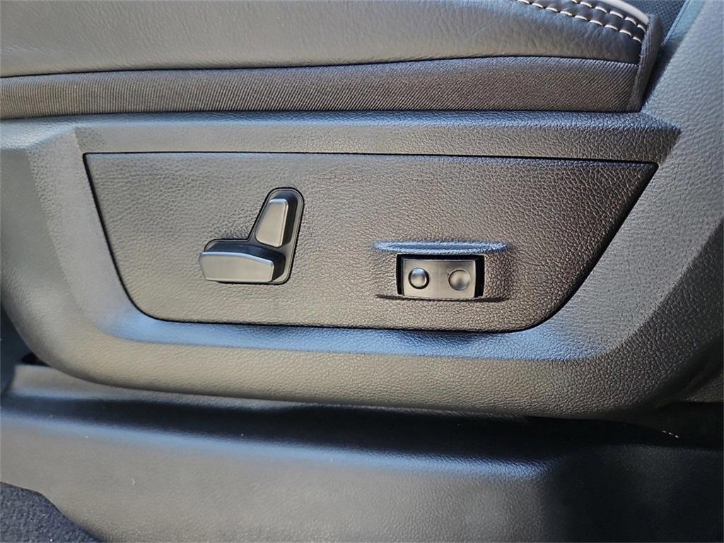 new 2025 Ram 2500 car, priced at $90,670