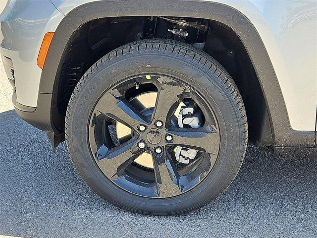 new 2025 Jeep Grand Cherokee L car, priced at $45,967