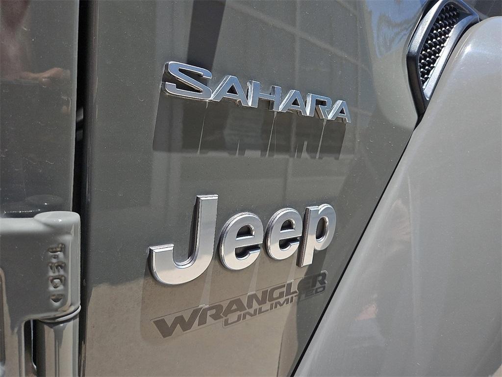 used 2018 Jeep Wrangler Unlimited car, priced at $32,483