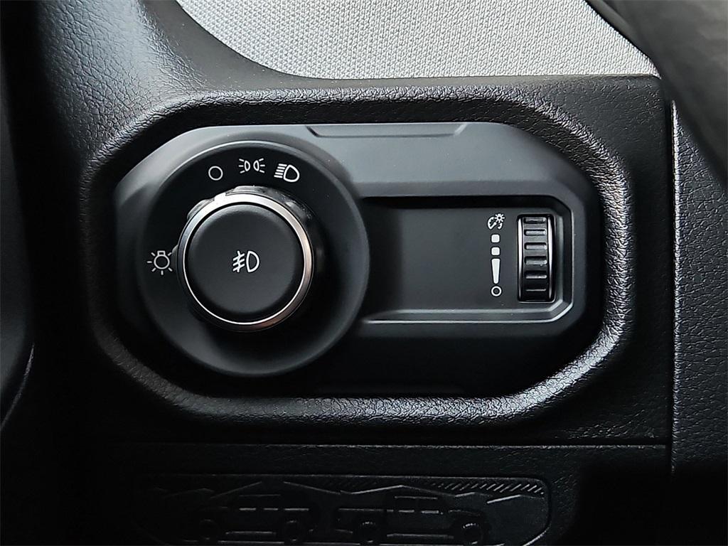 new 2025 Jeep Wrangler car, priced at $36,650