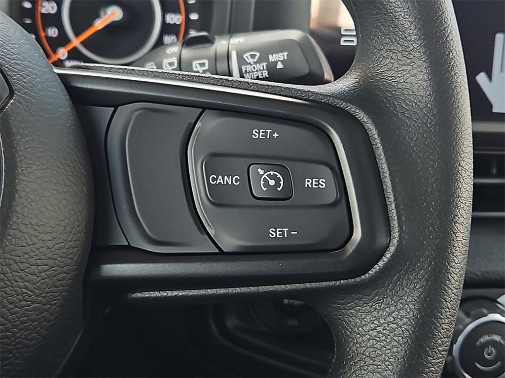 new 2025 Jeep Wrangler car, priced at $36,650