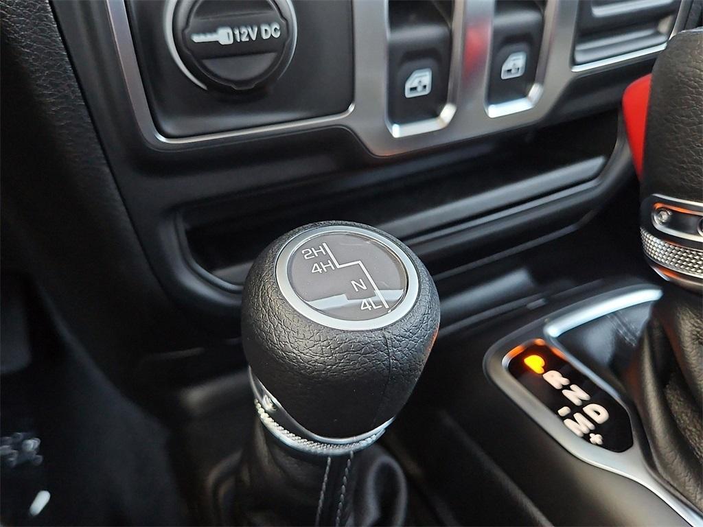 new 2025 Jeep Wrangler car, priced at $36,650