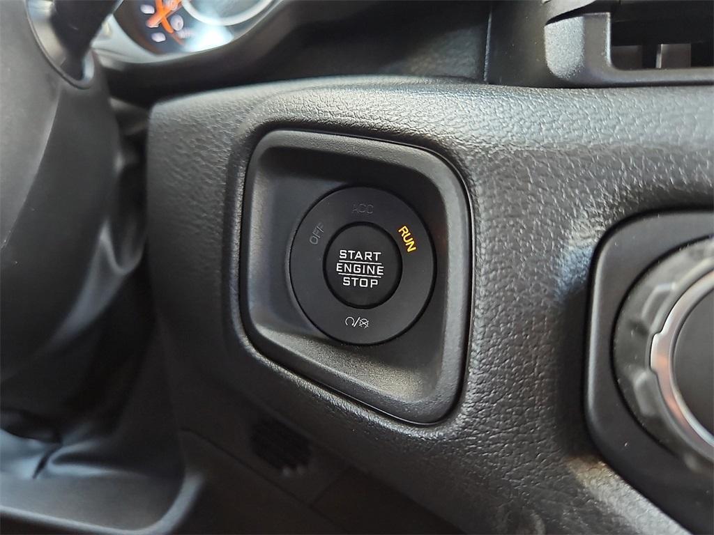 new 2025 Jeep Wrangler car, priced at $36,650