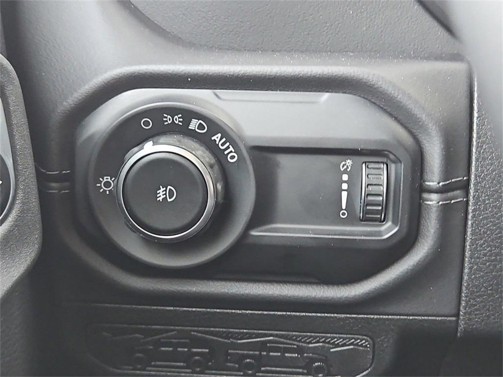 new 2025 Jeep Wrangler car, priced at $53,540