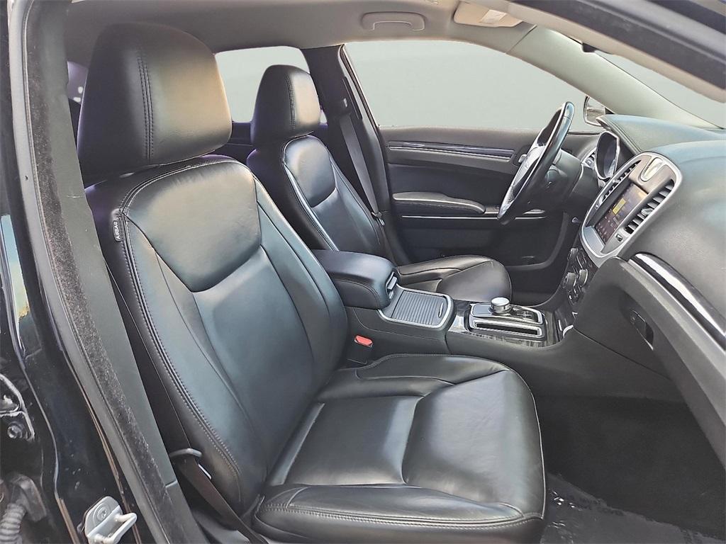 used 2022 Chrysler 300 car, priced at $29,188
