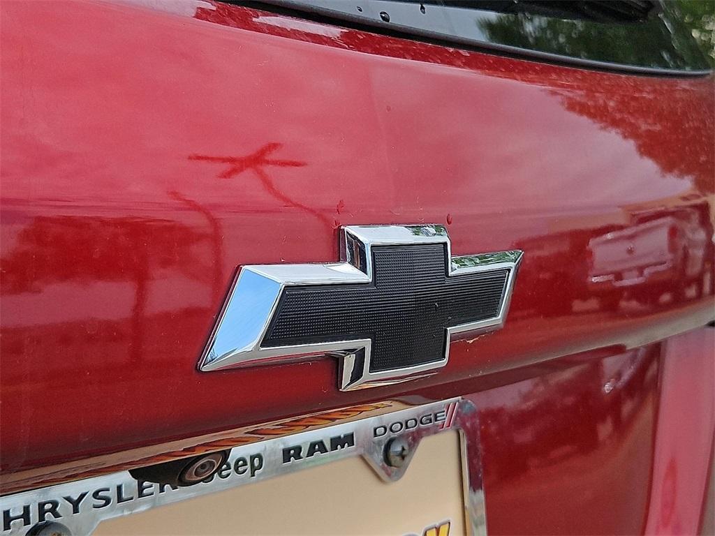 used 2024 Chevrolet Equinox car, priced at $29,276