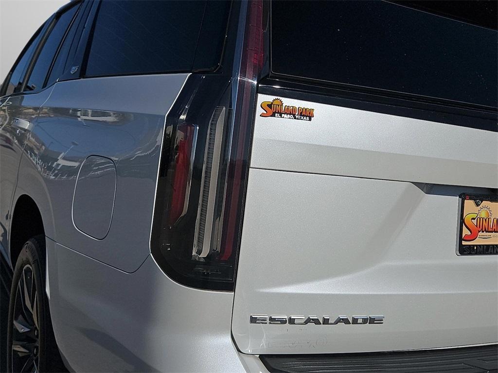 used 2023 Cadillac Escalade car, priced at $79,813