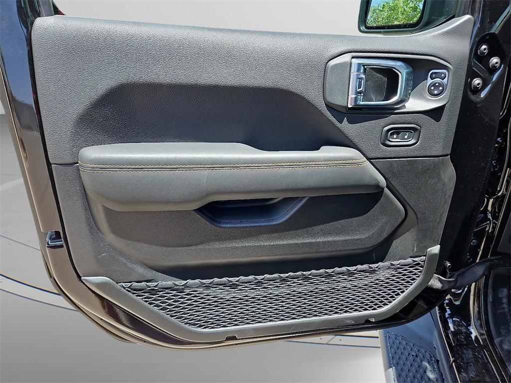 new 2025 Jeep Gladiator car, priced at $44,584