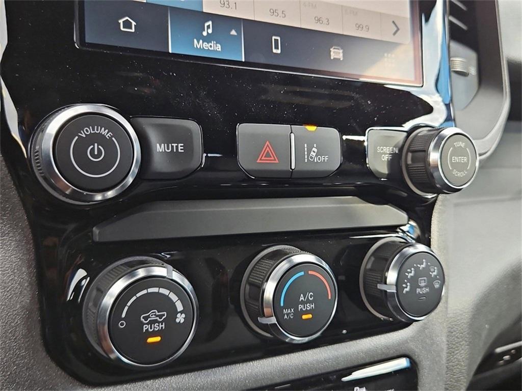 new 2025 Ram 1500 car, priced at $38,800