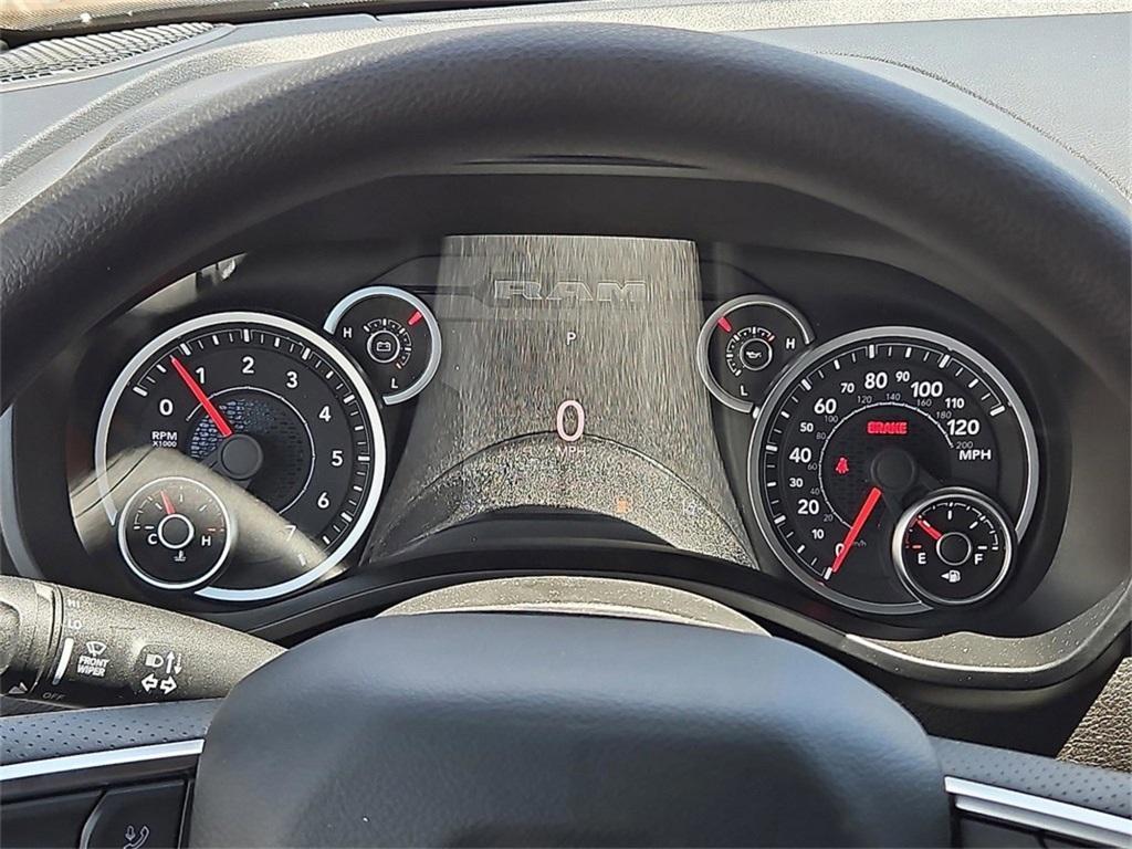 new 2025 Ram 1500 car, priced at $39,250