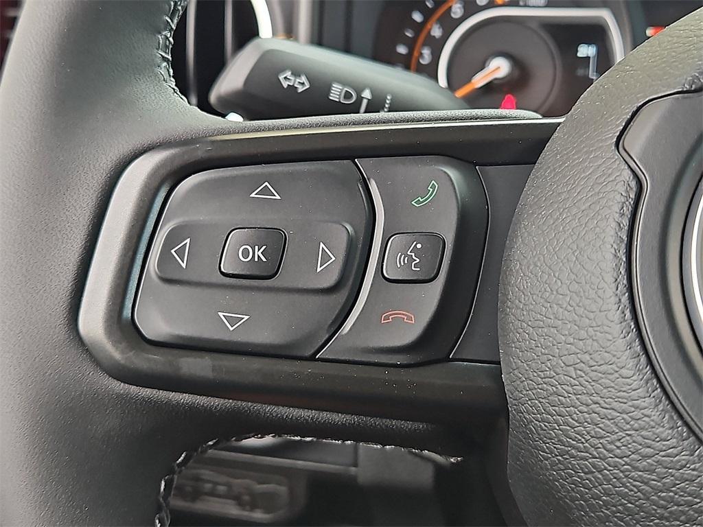 new 2025 Jeep Gladiator car, priced at $44,584