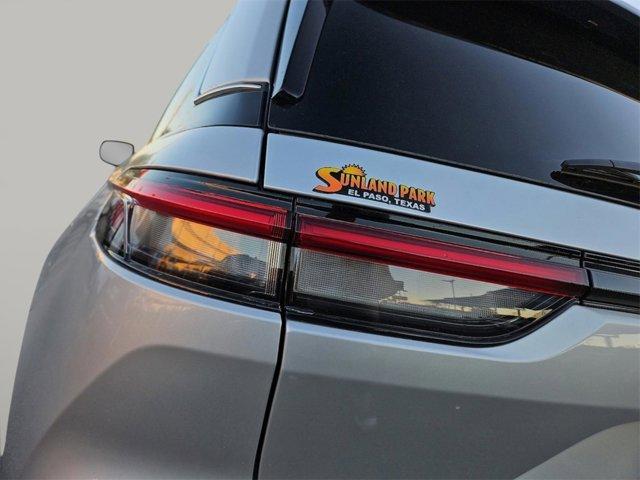 new 2025 Jeep Grand Cherokee car, priced at $39,148