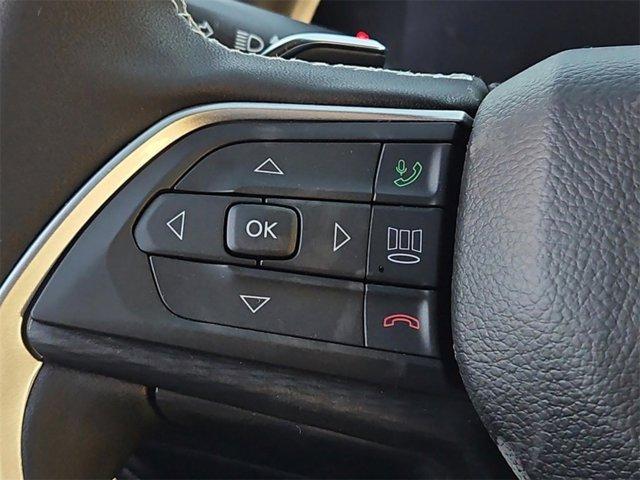 new 2025 Jeep Grand Cherokee car, priced at $39,148