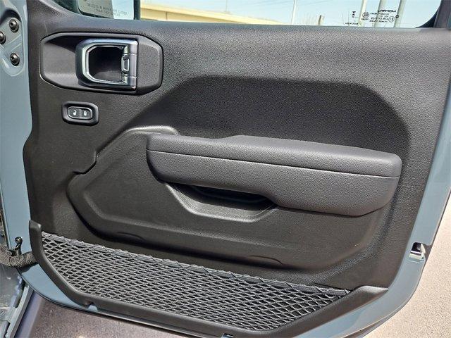 new 2025 Jeep Wrangler car, priced at $60,943