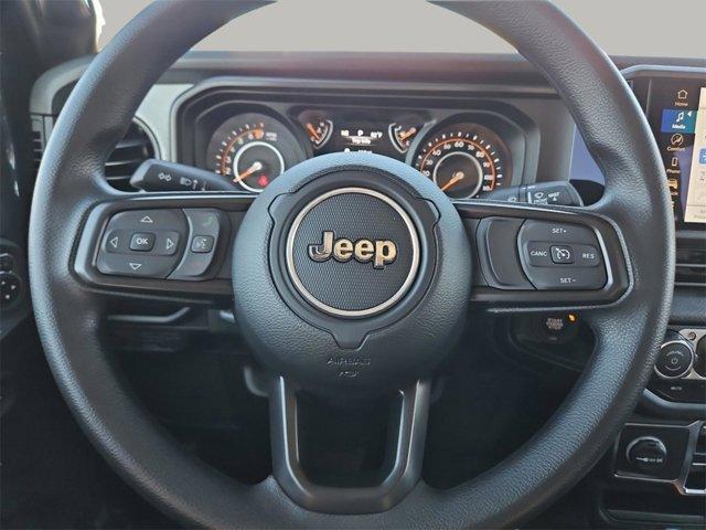 new 2025 Jeep Gladiator car, priced at $42,980