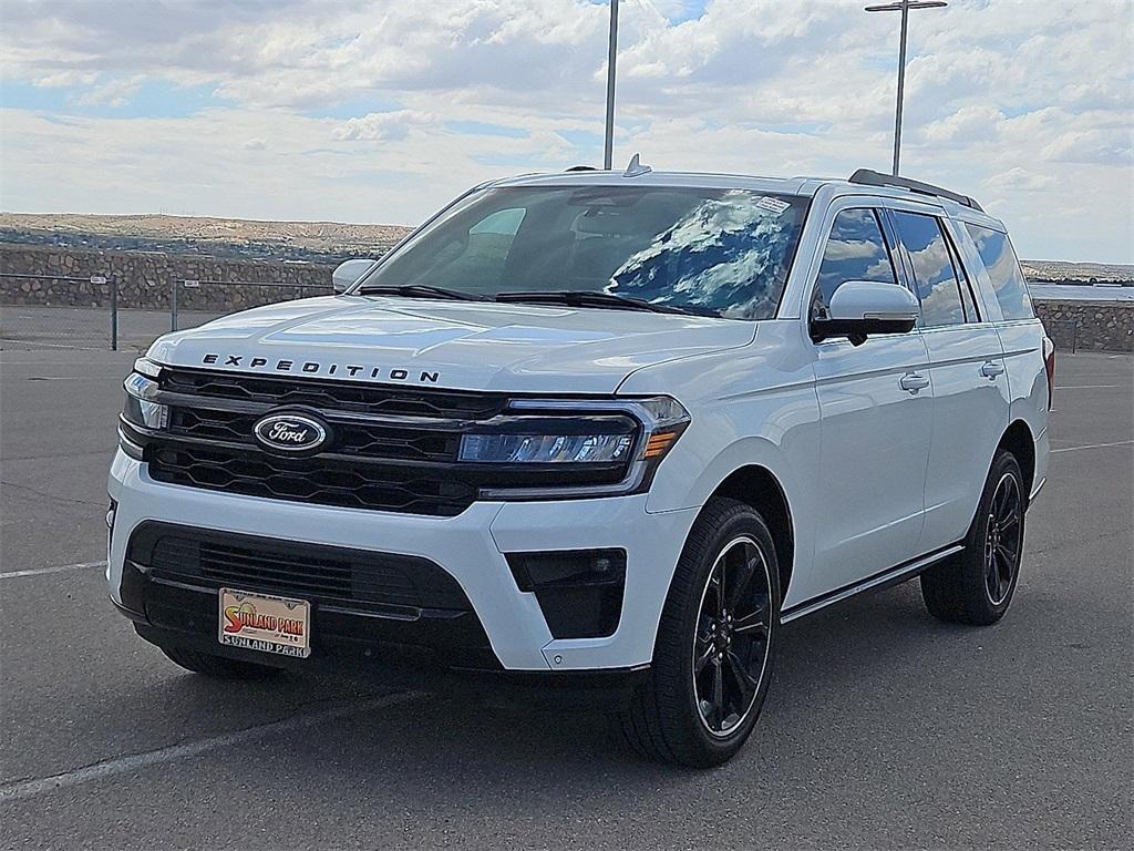used 2024 Ford Expedition car, priced at $65,766