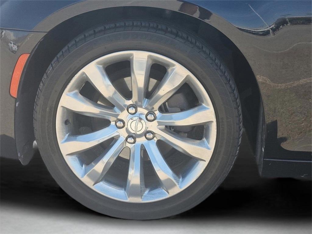 used 2018 Chrysler 300 car, priced at $13,565