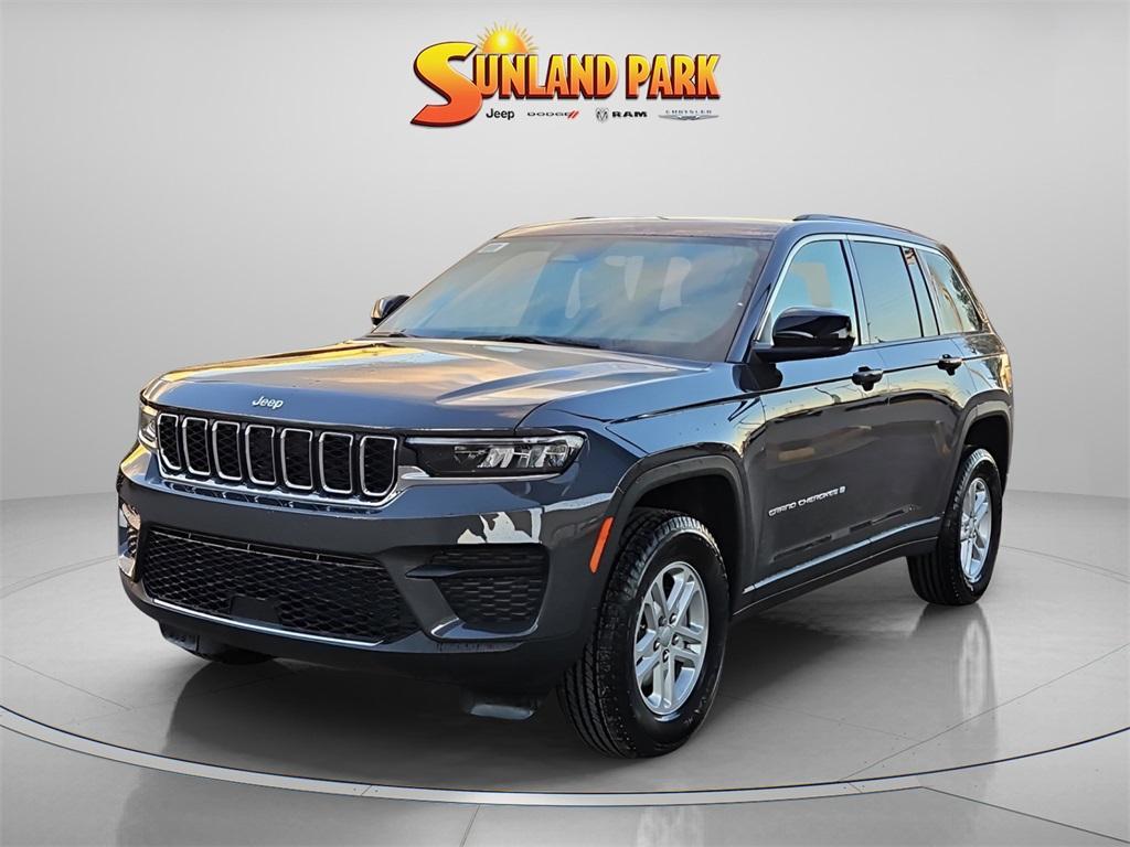 new 2025 Jeep Grand Cherokee car, priced at $37,981