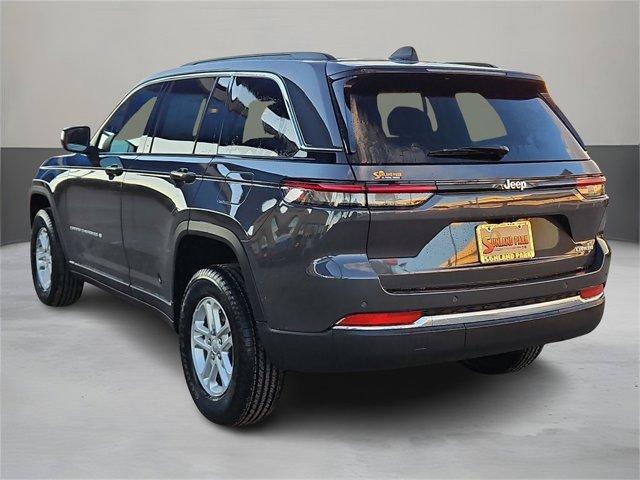 new 2025 Jeep Grand Cherokee car, priced at $37,220